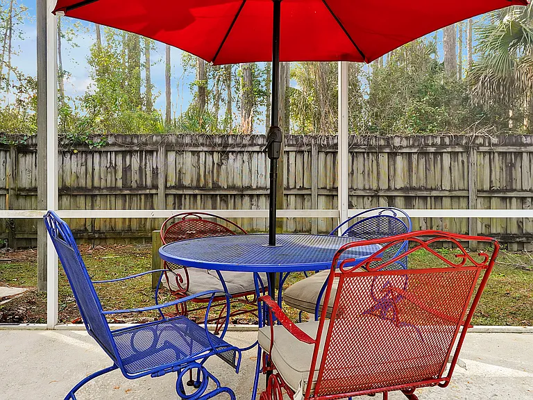 36 Pinetree Dr — Photo 50