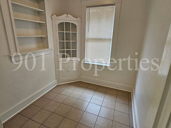 3rd image of 663 N Idlewild St #1