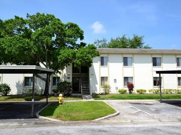 110 Cypress Ct, Oldsmar, FL 34677