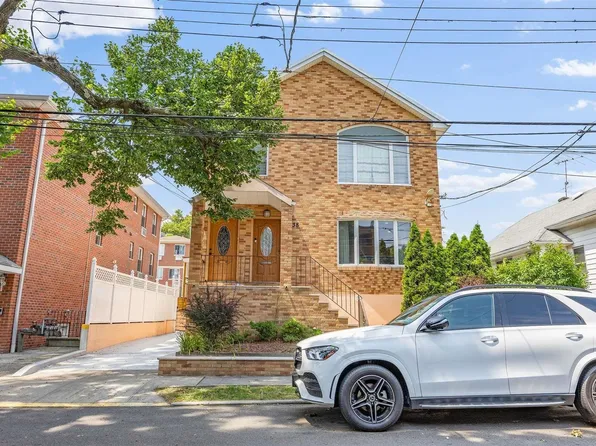 61-38 168 Street, Fresh Meadows, NY 11365