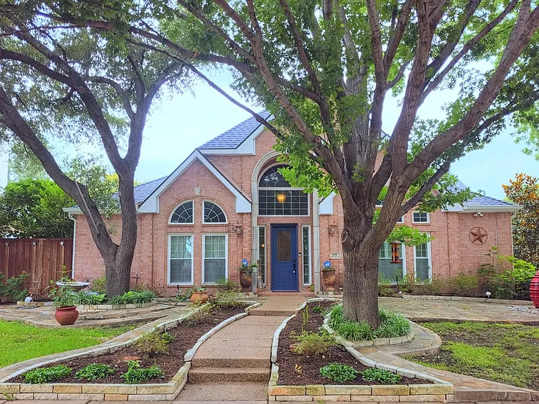 3631 Amber Hills Dr — Photo 1