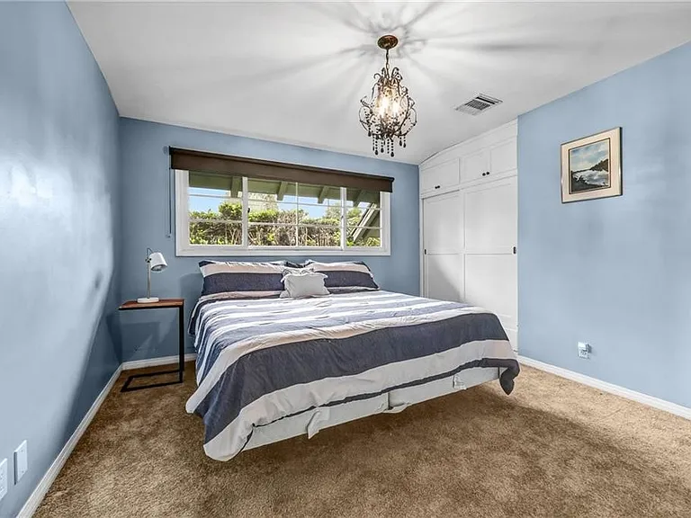 17300 Sunburst St — Photo 17