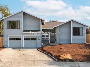 1358 SE 29th Ct, Hillsboro, OR