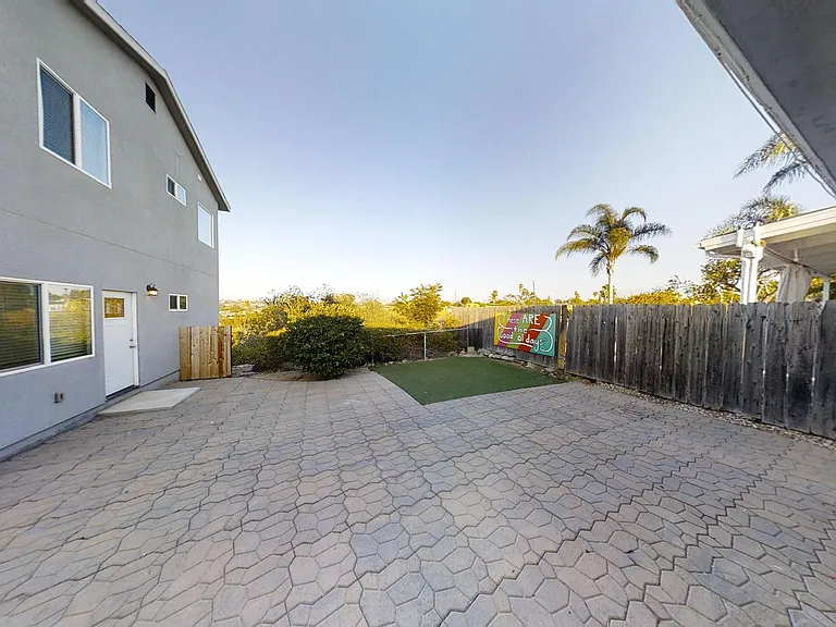 5325 E Falls View Dr — Photo 18