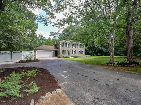 470 Highland Drive, Henniker, NH 03242