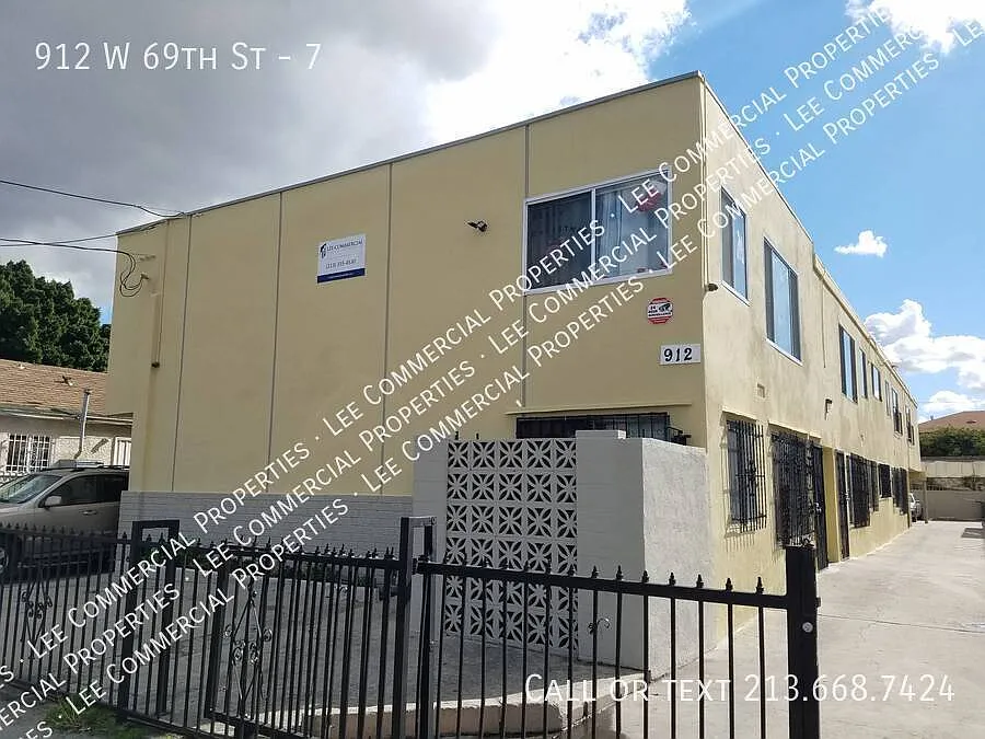 3 bed, 1040 sqft, $2,750 — Photo 1