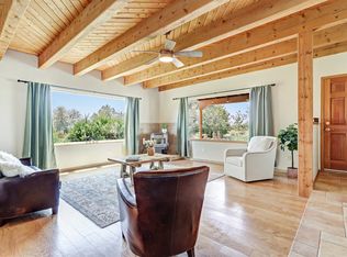 10 Carlito Rd, Santa Fe, NM 87508