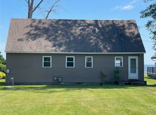 195 Andrews Shore Rd, Chittenango, NY 13037