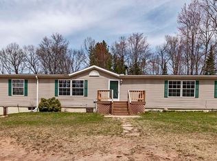 W7644 Reynolds Rd, Wausaukee, WI 54177