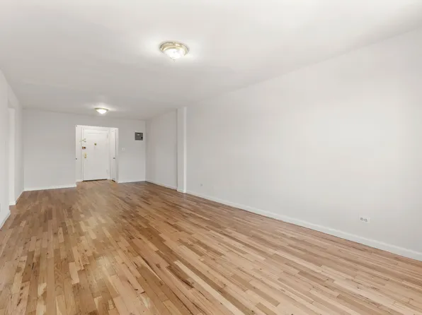 2525 Nostrand Avenue image 9 of 10