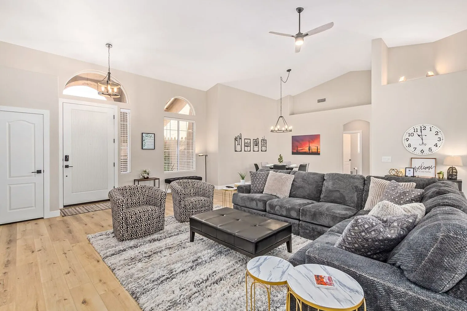 3 bed, 2.0 bath, 2206 sqft, $5,098 — Photo 1