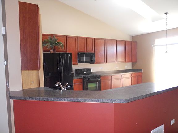 3rd image of 25433 Abbey Ln