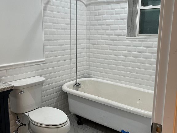 5th image of 3058 W Logan Blvd