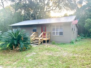 111 Magnolia Ct, Melrose, FL 32666