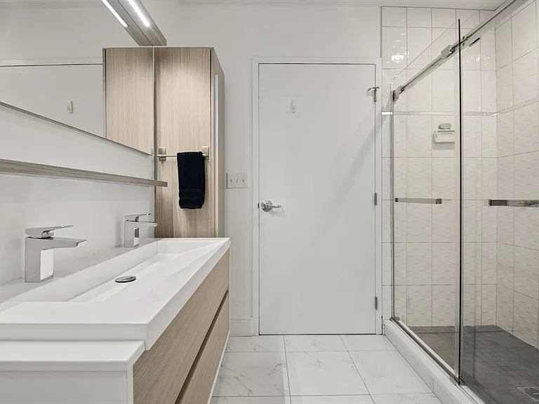 150 Dorchester Ave #611 — Photo 16
