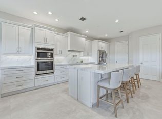 34 Lancaster Road, Boynton Beach, FL 33426