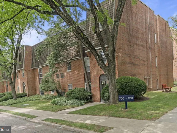 4000 Gypsy Ln #700G1, Philadelphia, PA 19129