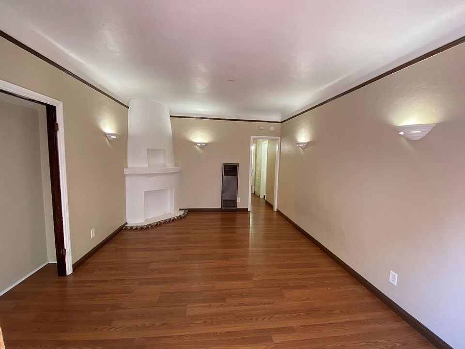 1st image of 1119 E 4th St #85z0chthc