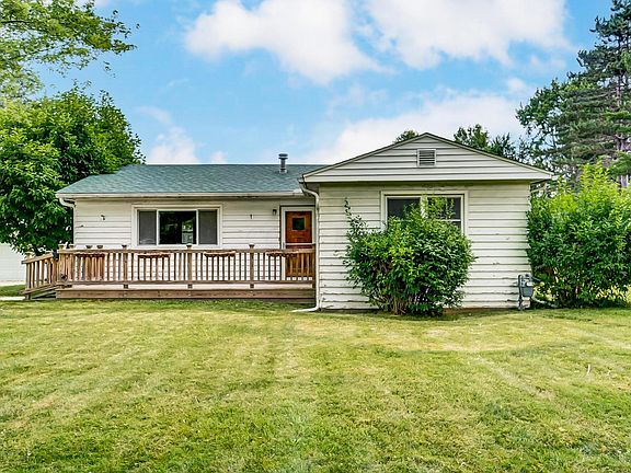 3rd image of 244 N Parkway Dr