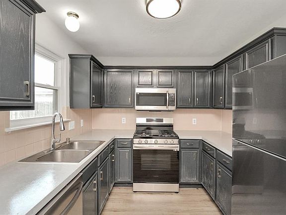 4th image of 11834 Caprock Canyons Ln