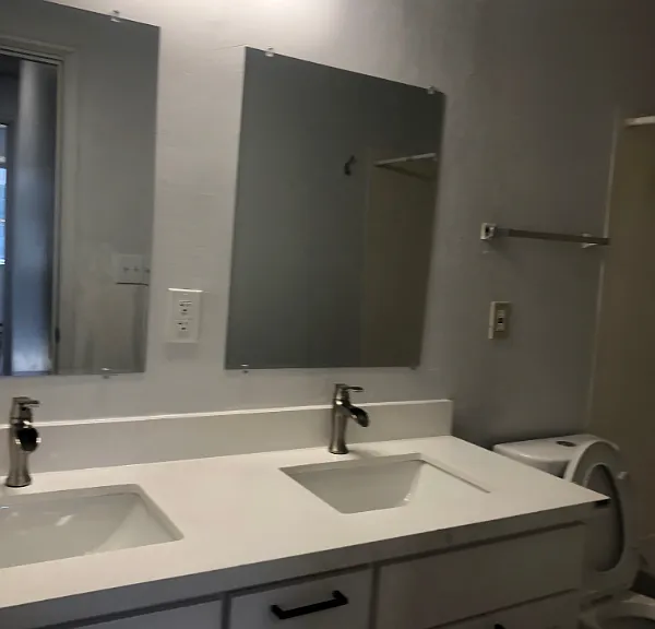 1928 E 56th St #47 — Photo 8