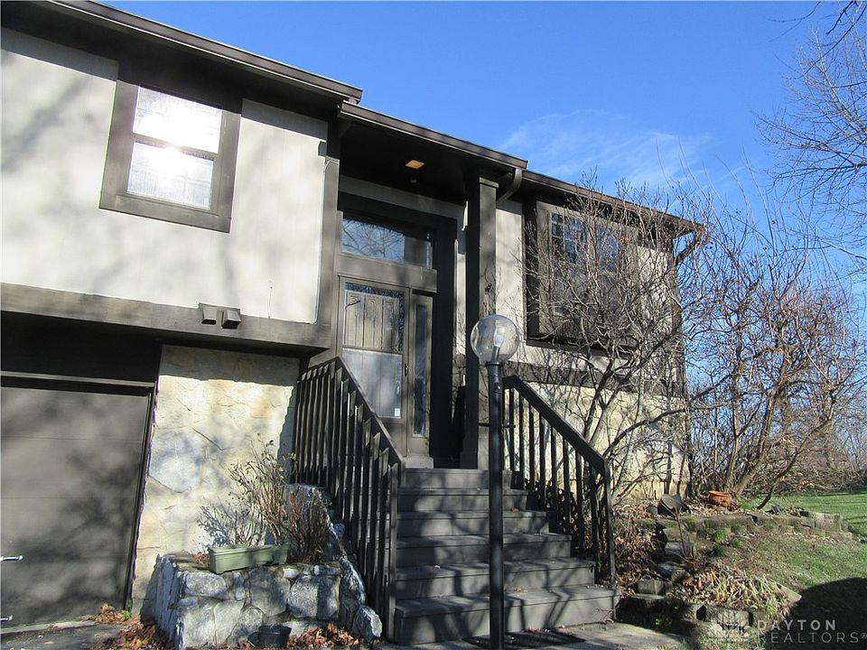 1st image of 7686 Brams Hill Dr