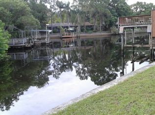 5843 Portsmouth Dr, Tampa, FL 33615