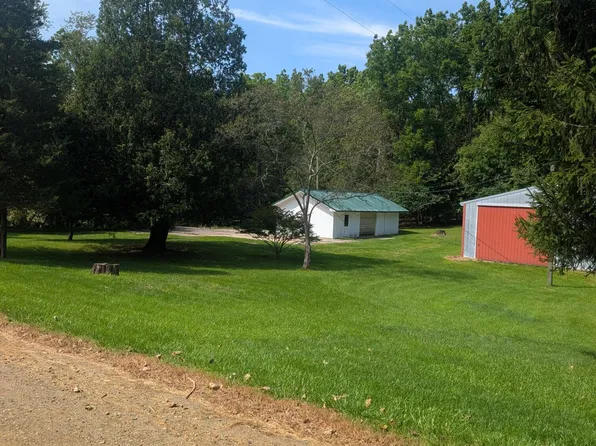 60322 46th Ave, Lawrence, MI 49064
