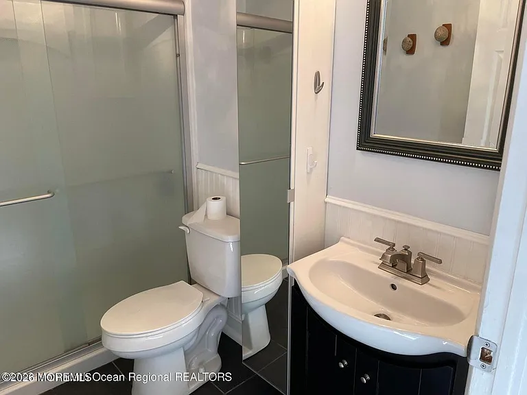 393 Chesterfield Ct #A — Photo 7