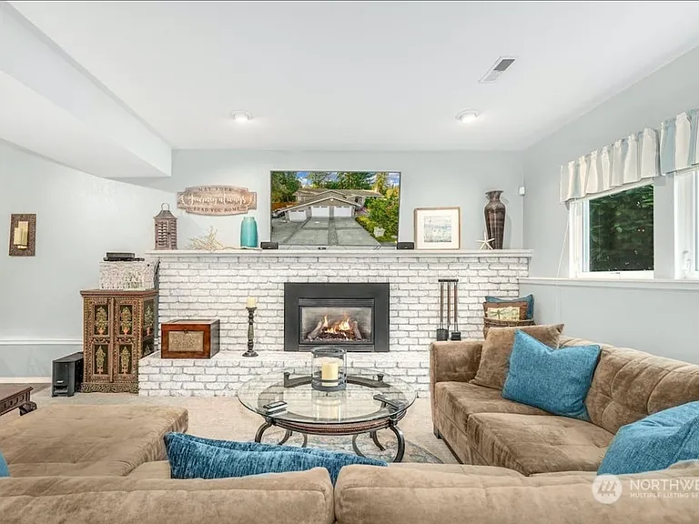 20426 86th Pl W — Photo 28