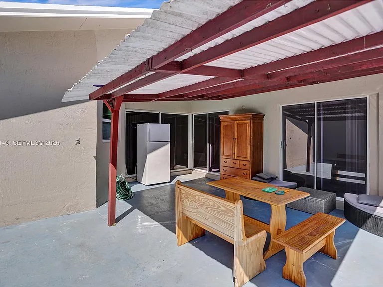 11854 SW 210th St — Photo 52