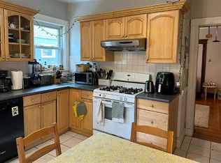 187 College Ave #1, Somerville, MA 02144