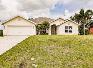 2110 NE 3rd Ave, Cape Coral, FL 33909