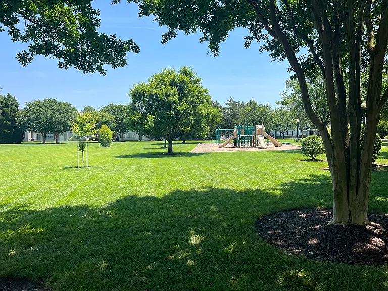 5106 Keswick Ct — Photo 46