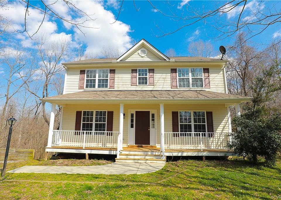 1st image of 374 Oxford Ln
