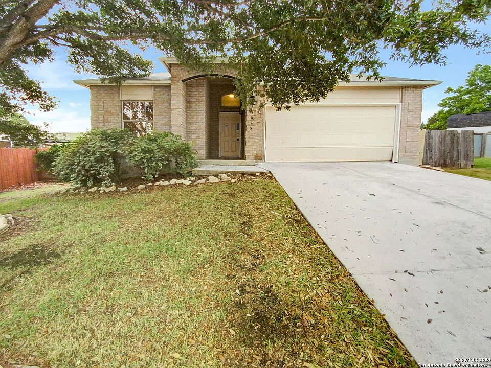 1st image of 3065 GINKO CIR