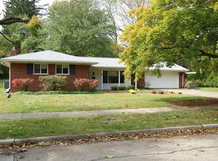 2530 Essex Rd, Ann Arbor, MI 48104