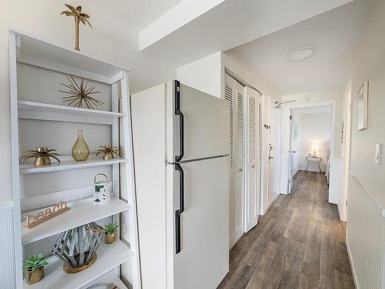 2211 Ala Wai Blvd #915 — Photo 13