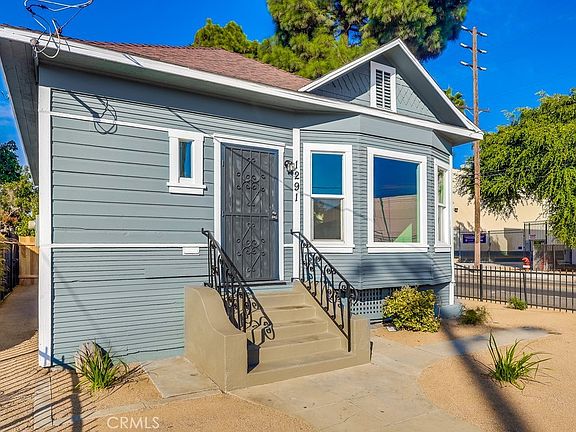 5th image of 1291 E 40th Pl