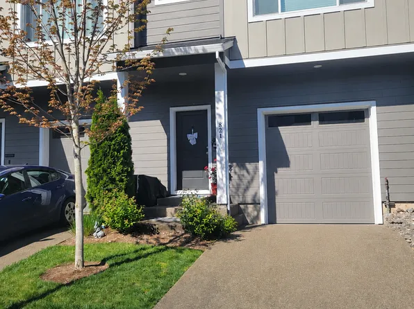821 S 25th Ave, Cornelius, OR 97113