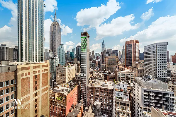 Rented by Warburg | media 35