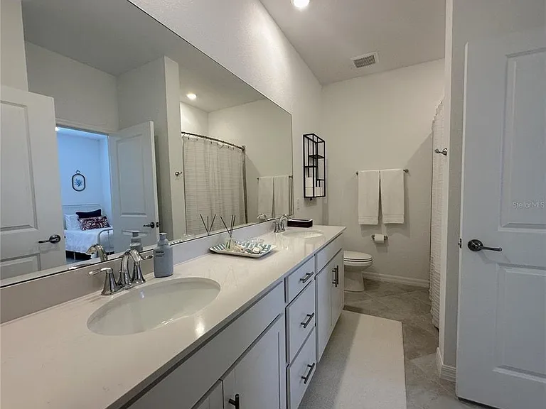 14201 Heritage Landing Blvd #1338 — Photo 16