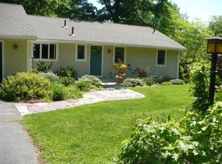 16 College View Hts, South Hadley, MA 01075