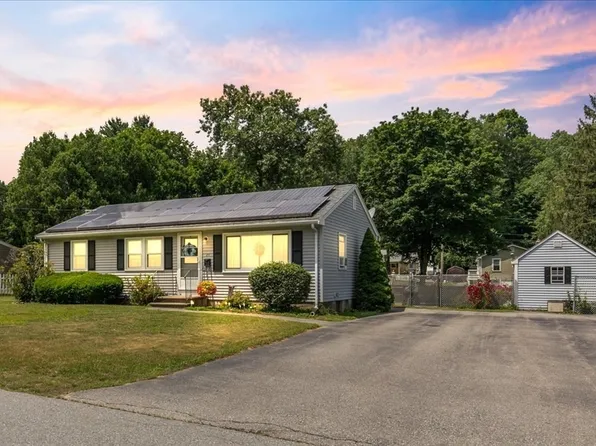 24 Alenclair Dr, Amesbury, MA 01913