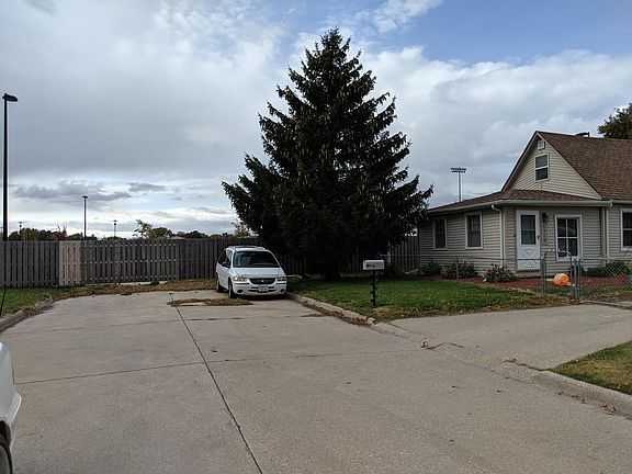 2nd image of 1710 H Ave