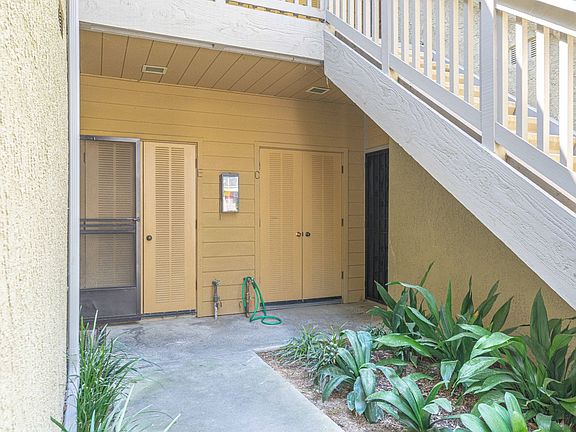 4th image of 10551 Lakeside Dr S Unit C