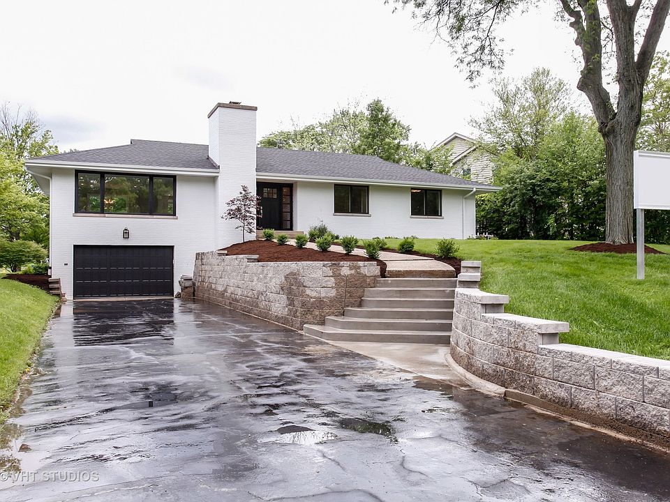 1st image of 51 Bonnie Ln