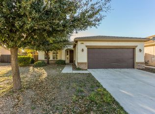 2190 S Playa Ave, Fresno, CA 93727