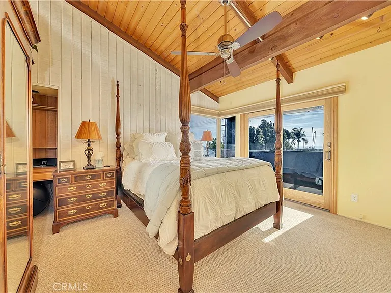 335 Cypress Dr — Photo 5