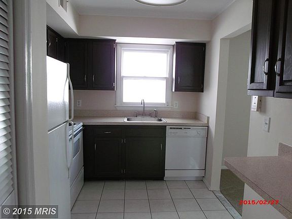 Kitchen has ceramic flooring